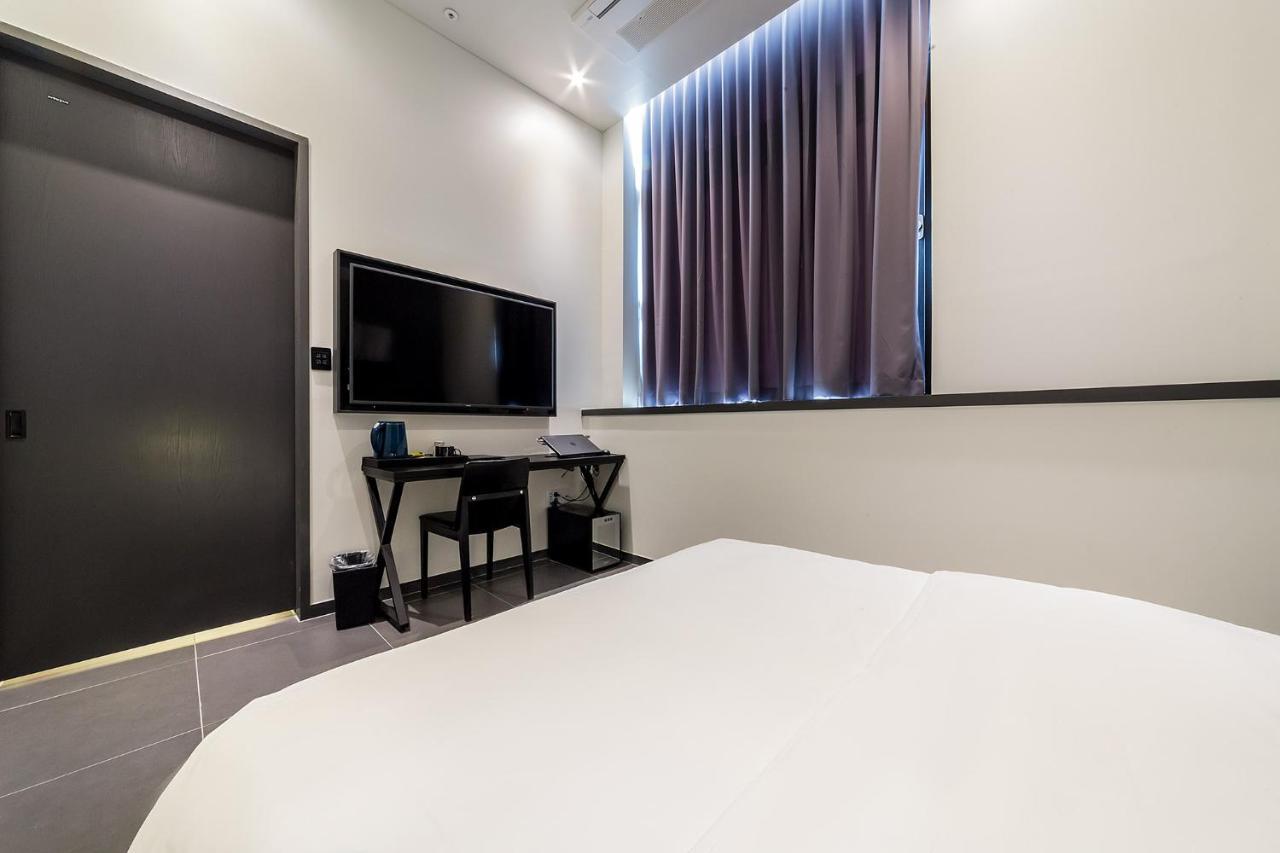 Pyeongtaek Stay Tourist Hotel Экстерьер фото